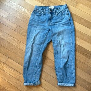 Madewell - slouchy boyfriend Jean - size 25P - excellent condition